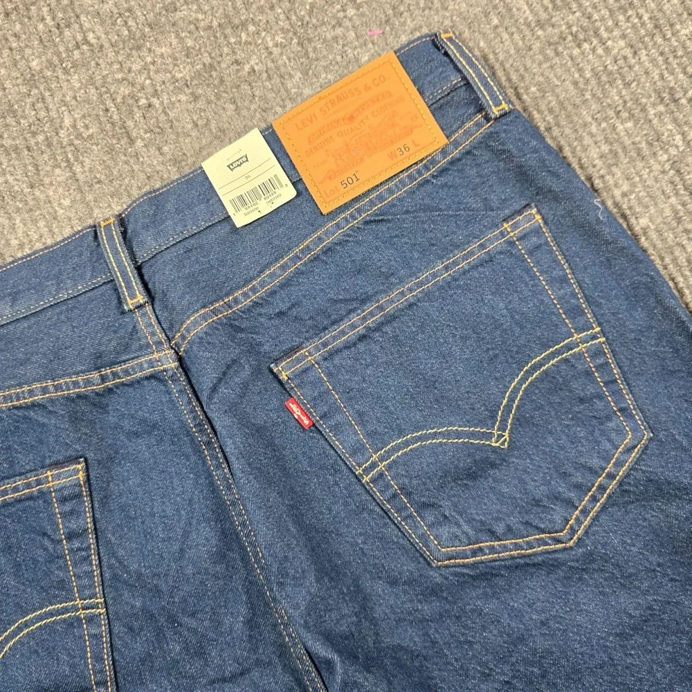 Levi's 501 Original Shorts Mens 36 Blue Denim Button Fly Bermuda 9 Inseam